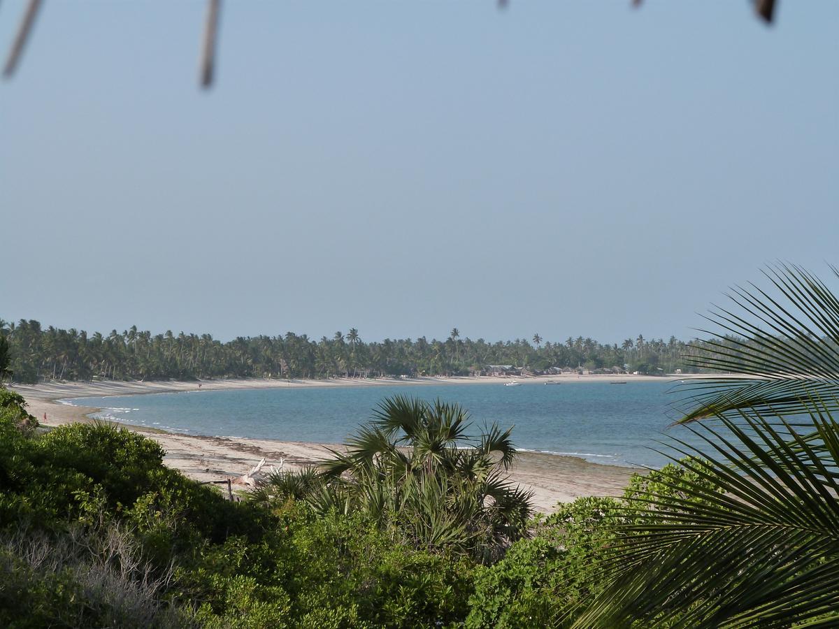 The Beach Crab Resort Pangani Bagian luar foto